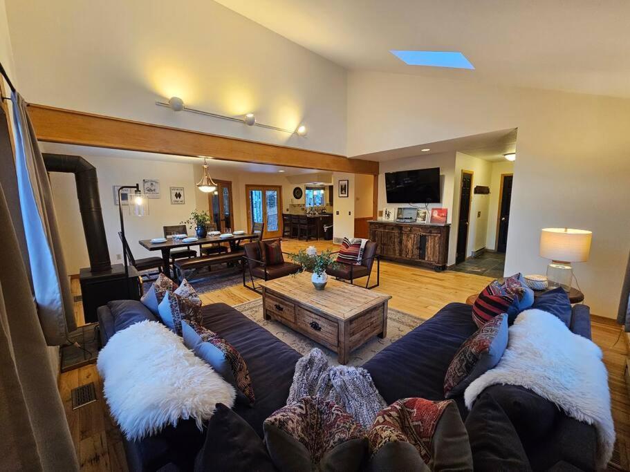 Private And Updated Breck Home With Hot Tub Breckenridge Exterior photo